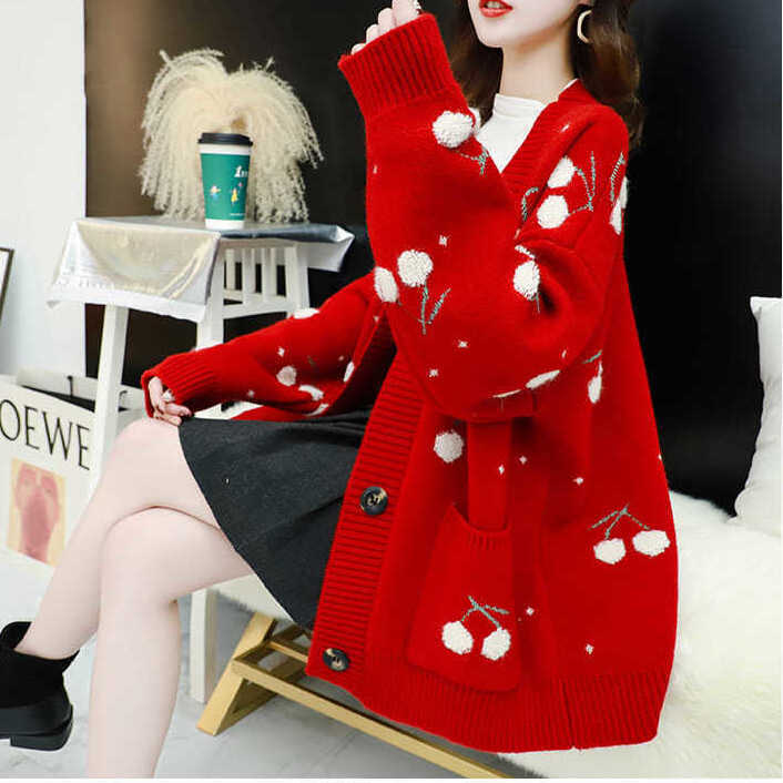 Winter Fashion Women’s V-neck Button Pocket Printed Knitting Cardigan Autumn New Sweet Loose Lazy Sweater Versatile Coat alx