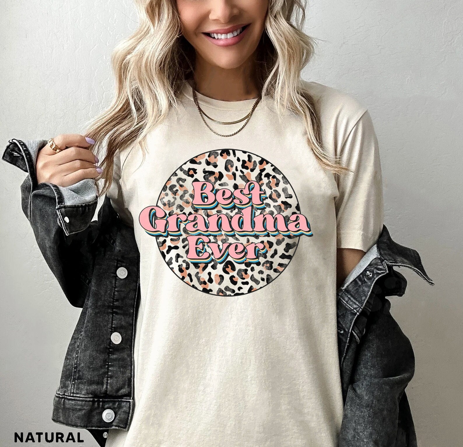 Best Grandma Ever Shirt, Grandma Shirt, Grandma T-shirt, Grandma Gift, Cute Grandma Shirt, Pregnancy Announcement, Grandmother Gift