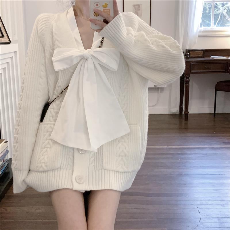 White Three-piece Set New Spring Autumn Floral Sweater Cardigan Jacket White Shirt Dress Pleated Skirt Three-piece Set Casual alx