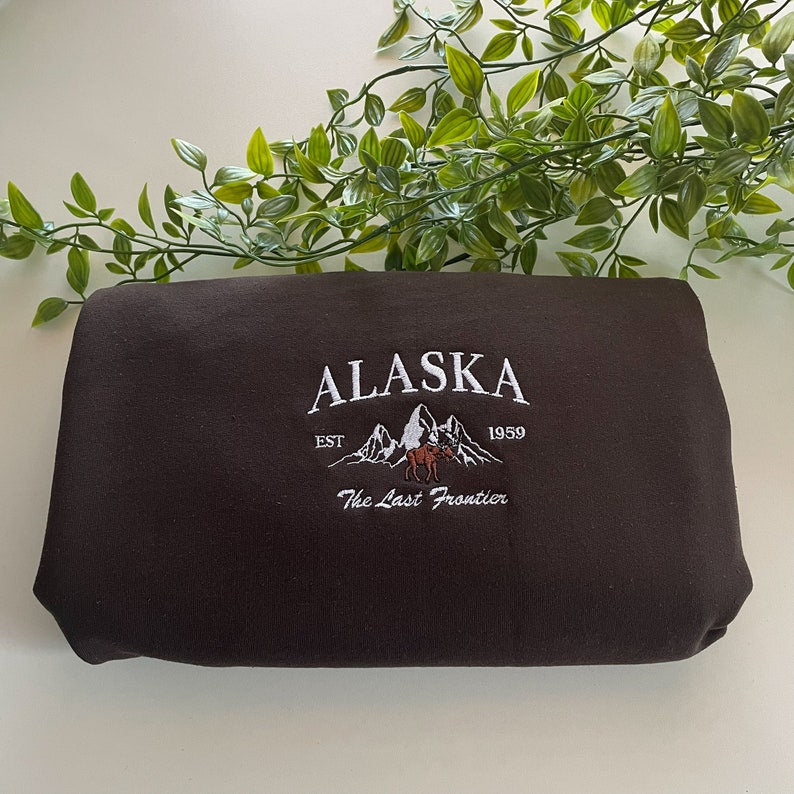 Alaska Embroidered Sweatshirt 2D Crewneck Sweatshirt All Over Print Sweatshirt For Women Sweatshirt For Men Sws4293