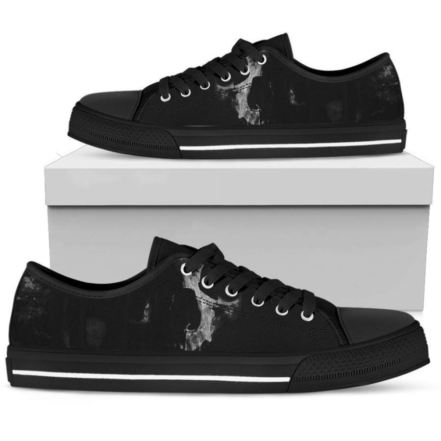 Women’s Low Tops Skull (Black Sole)