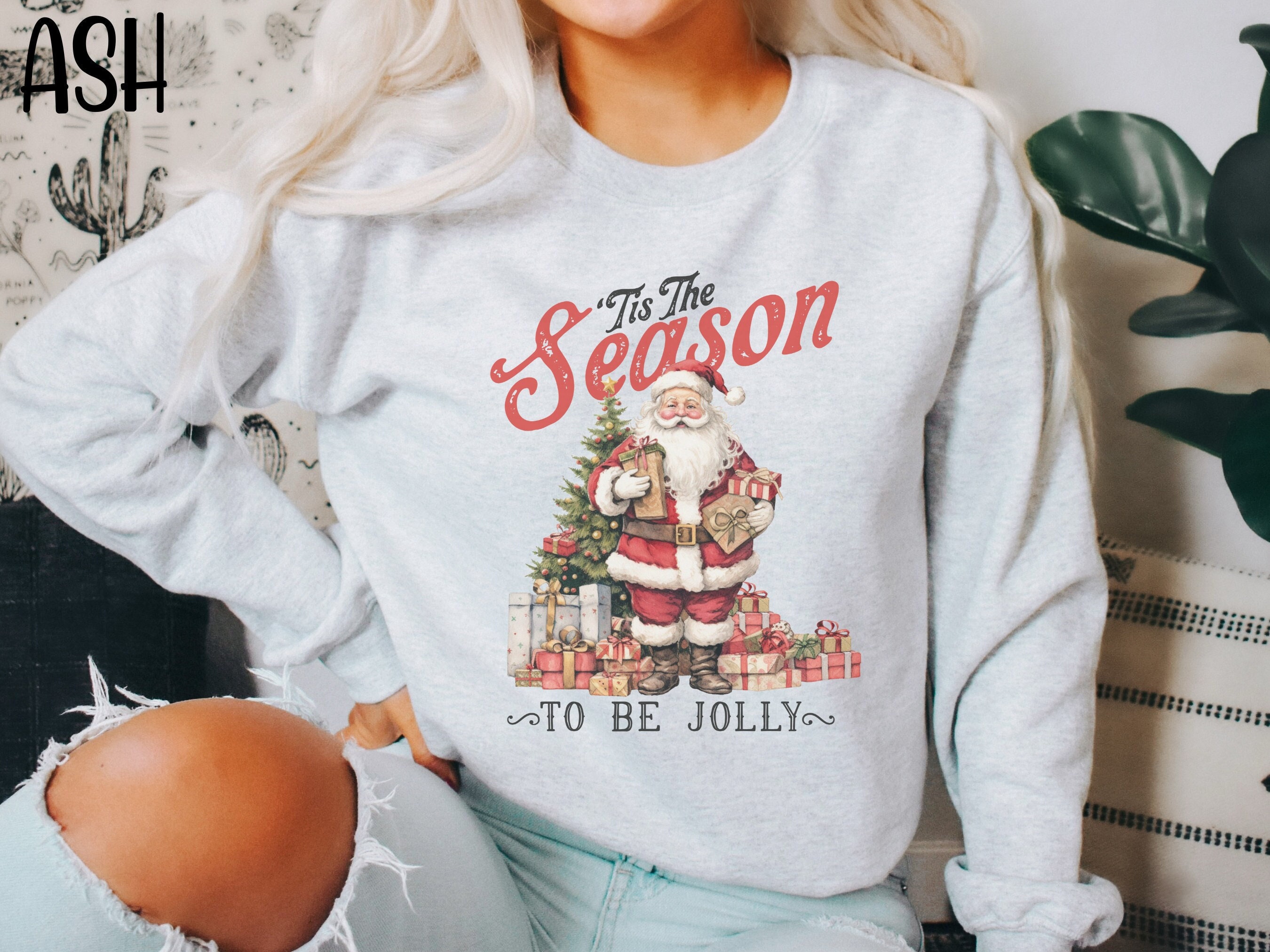 Santa Christmas Sweatshirt, Retro Christmas Sweater, Vintage Christmas Shirt, Santa Christmas Sweater, Christmas Gift for Her,Tis the Season