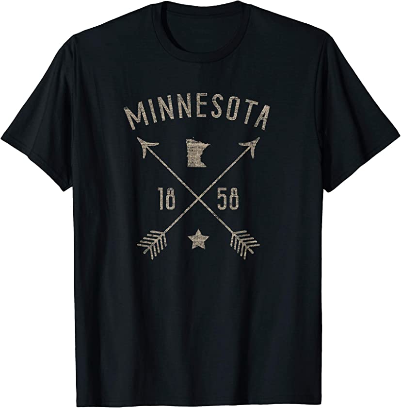 Vintage Minnesota Distressed Home State Map Boho Arrows T-Shirt