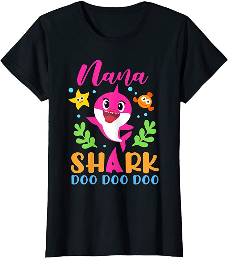 Womens Nana Shark Gift Cute Baby Shark Family Nana Mother Gifts T-Shirt