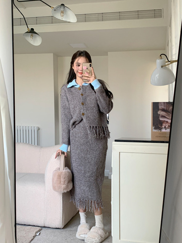 Vintage Tassel Suit Women’s Sweater Short Coat Autumn and Winter Bag Hip Skirt Knitted Two-piece Set Fashion Female Clothes alx