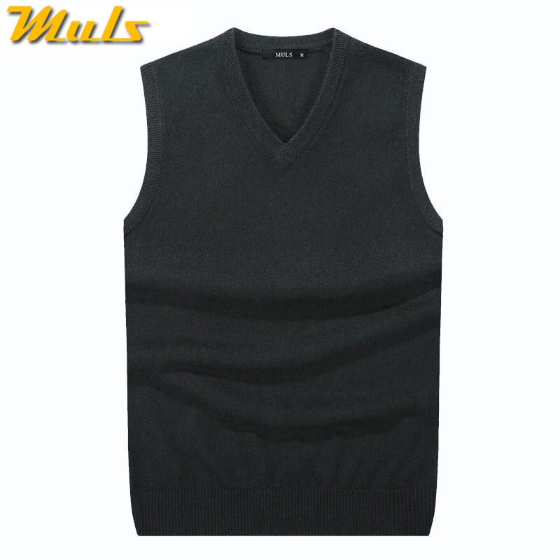 4Colors Men Sleeveless Sweater Vest Autumn Spring 100% Cotton Knitted Vest Sweater Basic Male Classic V neck Tops 2018 New M-3XL alx