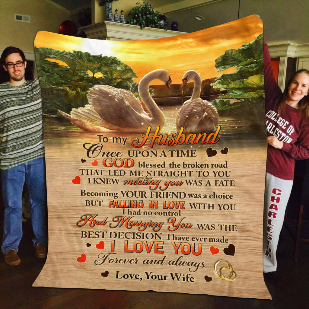 Swan To My Husband Gift Fleece Blanket – Gift For Husband