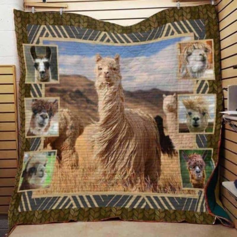 Alpaca Llamas J1506 83O31 Blanket