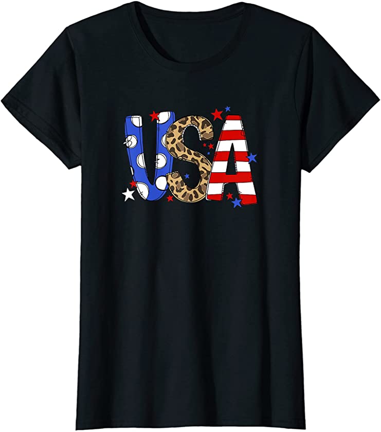 Cute USA Stars and Stripes, Leopard Print, America, Mom T-Shirt