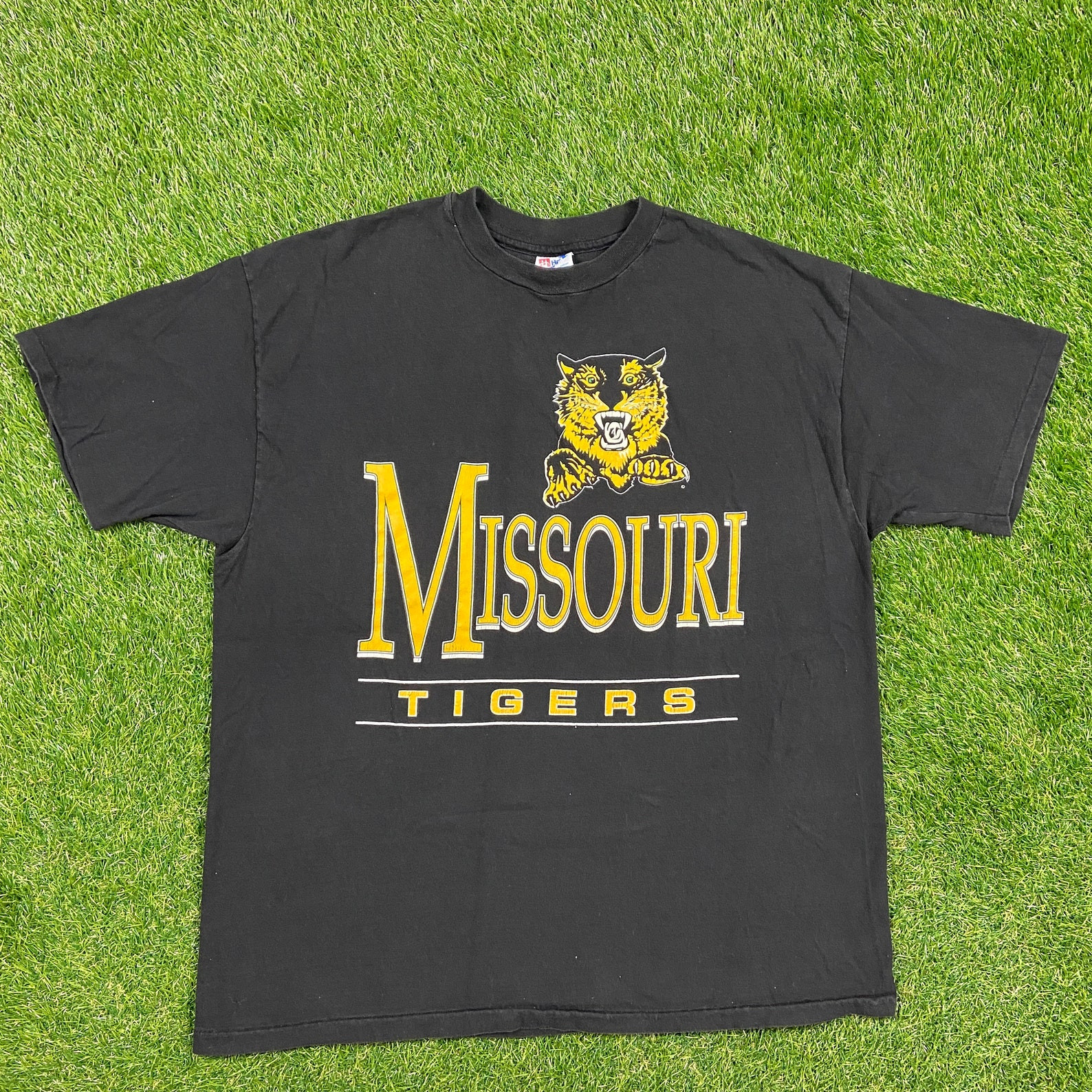 Vintage University Of Missouri Tigers T Shirt Tee Made Usa X 2 College Basketball 1990S 90S