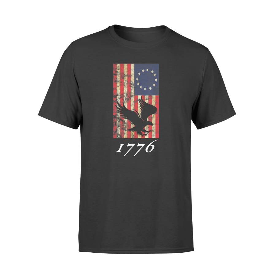 YOLOstuff Betsy Ross Flag 1776 Vintage Revolutionary Eagle flag T-shirt