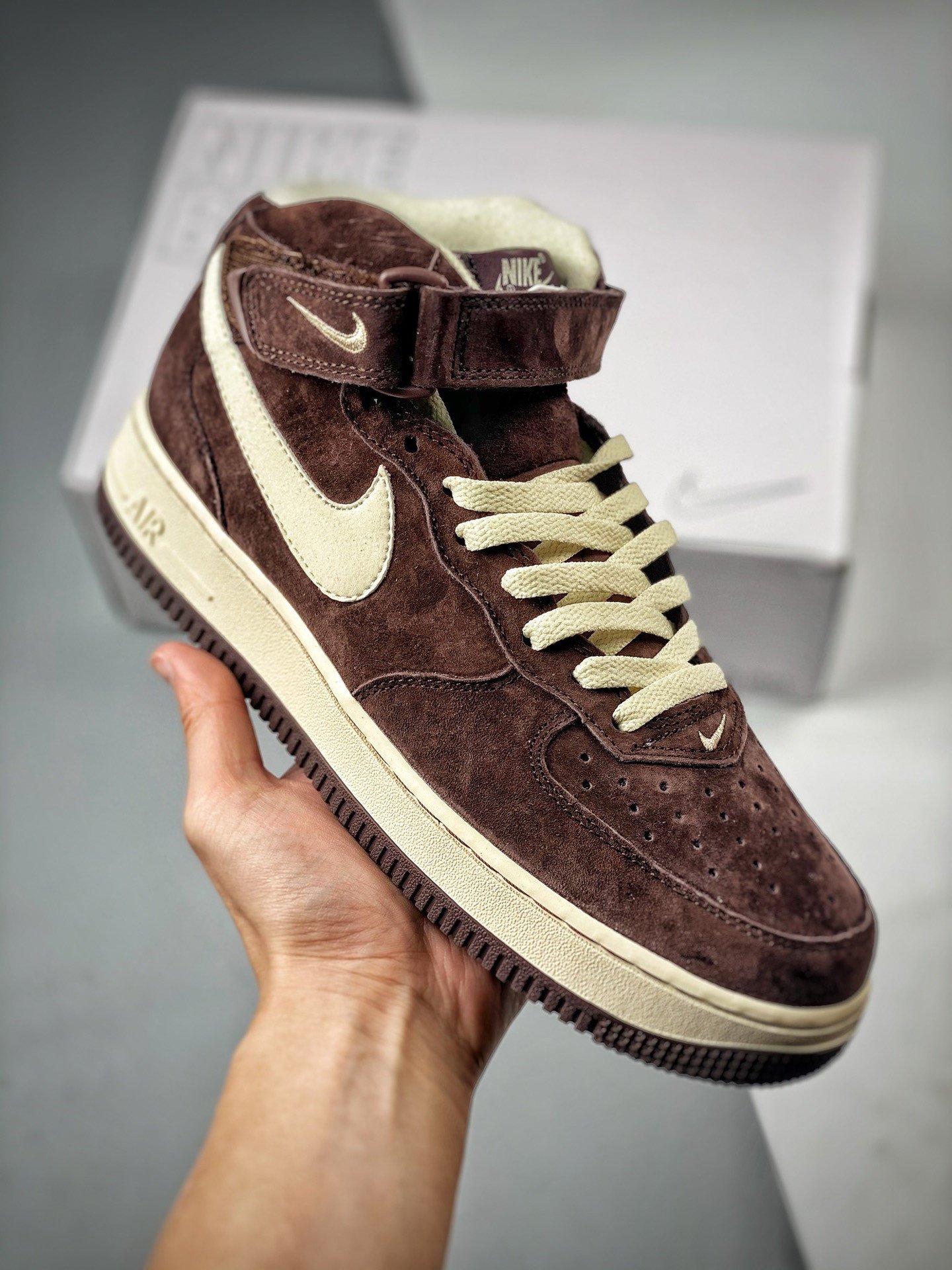 Nike Air Force 1 Mid QS Chocolate DM0107-200 5340114