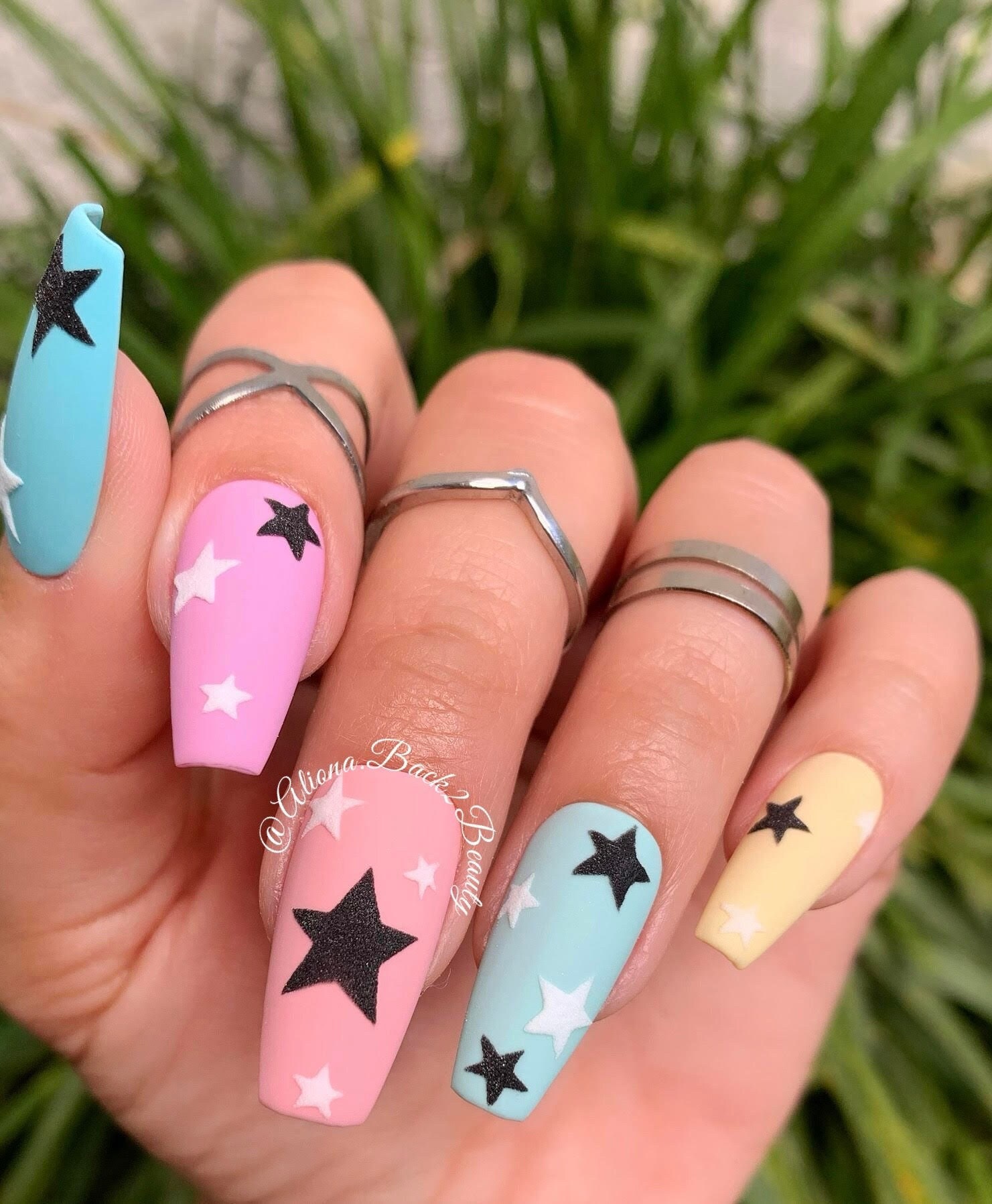 Textured Stars Nails/ Pastel Press on Nails/ Handpainted Stars Nails