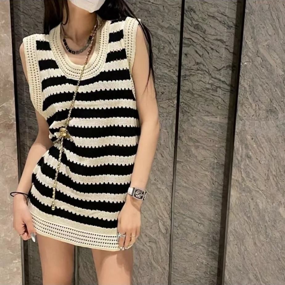 Sweater Vests Women Summer Cozy Breathable Hollow Out Harajuku New Female Sleeveless High Street All-match Daily Mujer Knitted alx