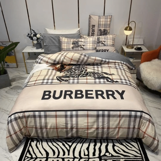 Burberry 36 Duvet Cover Bedroom Luxury Brand Quilt Bedding Set
