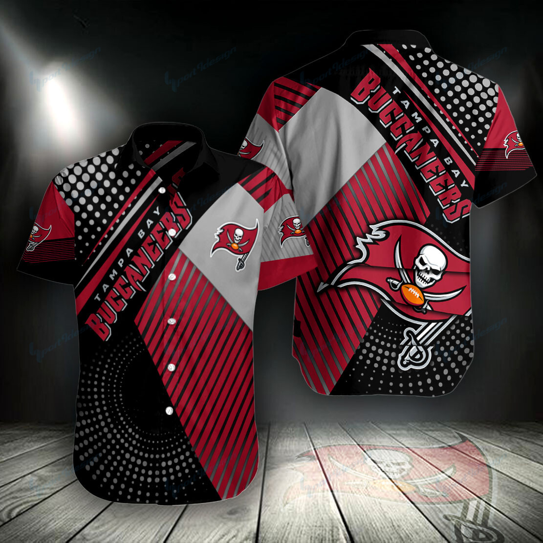 Tampa Bay Buccaneers Button Shirt Bg648