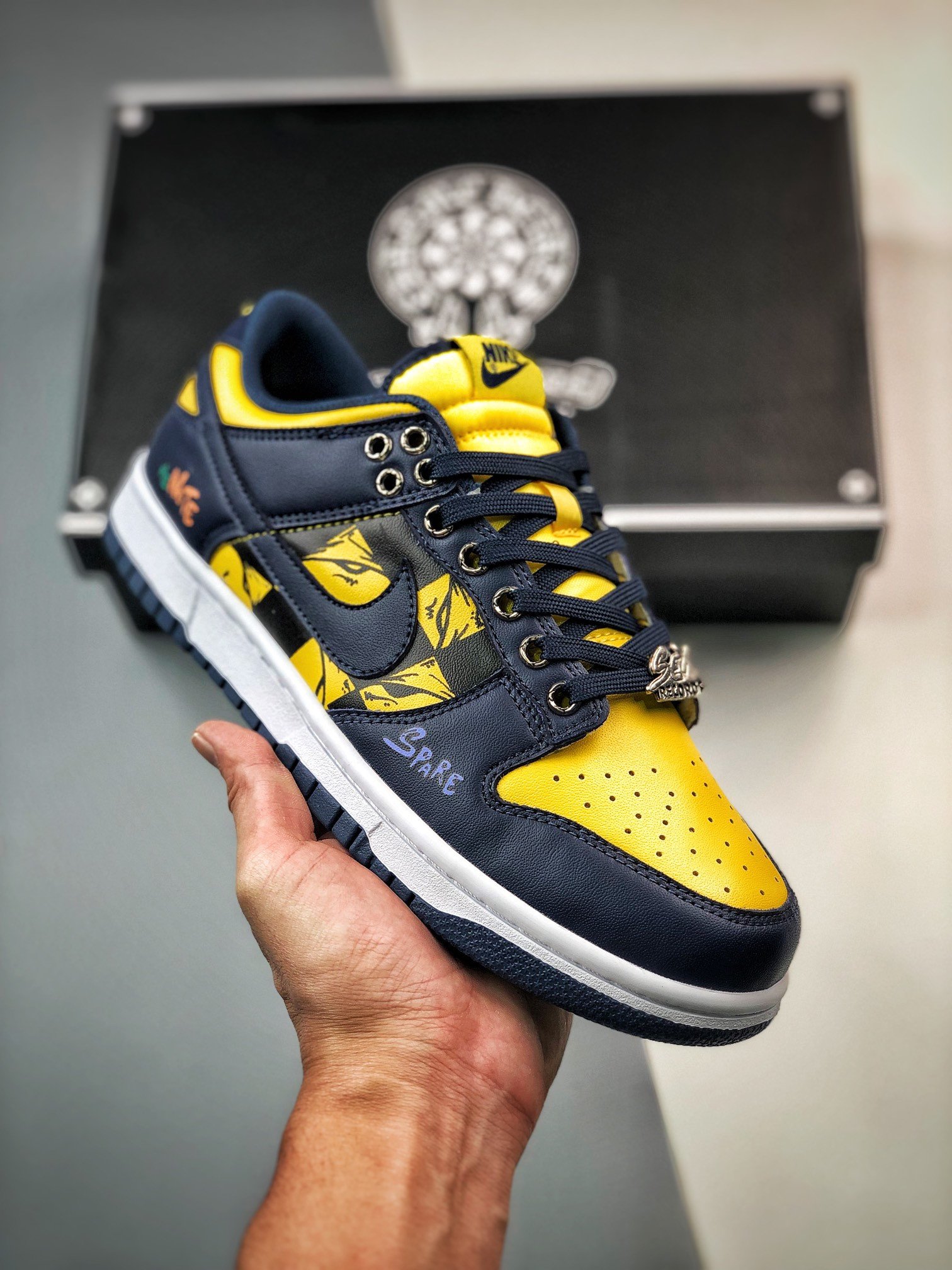 Custom Nike Dunk Low Michigan 5340976