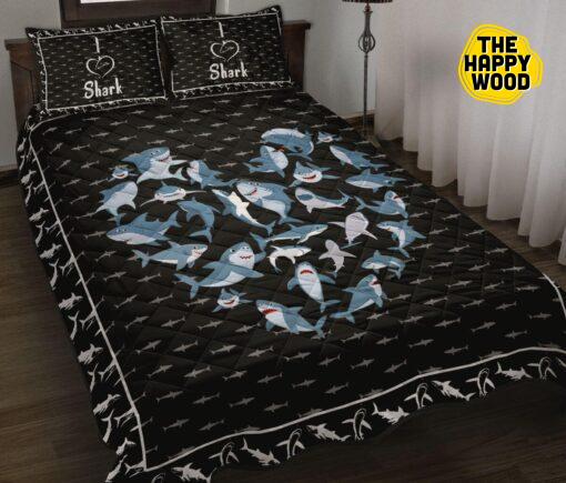 Shark Cute Heart Cartoon Style Quilt Bed Set And Pillow Covers