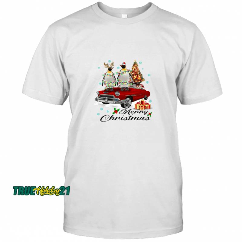 Penguin Red Truck Christmas Matching Family Penguin Gifts T-shirt