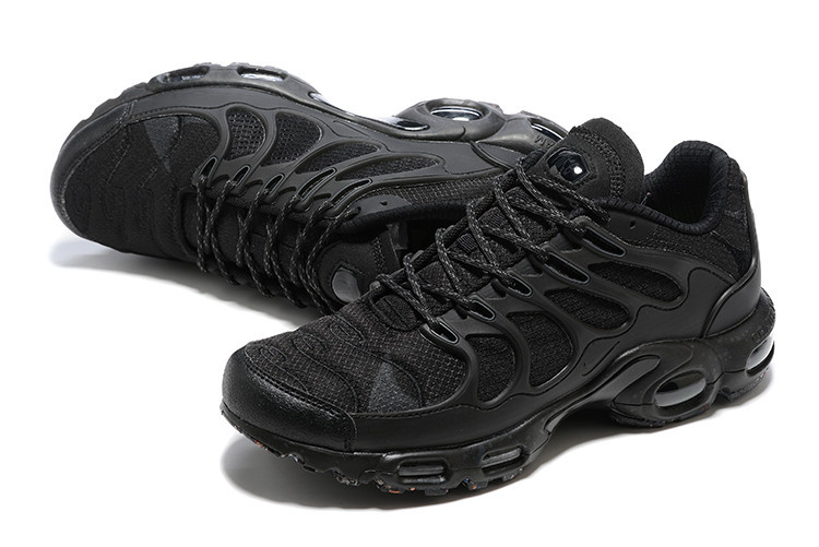 Nike Air Max Plus Shoes Sneakers – Black SNK394425232