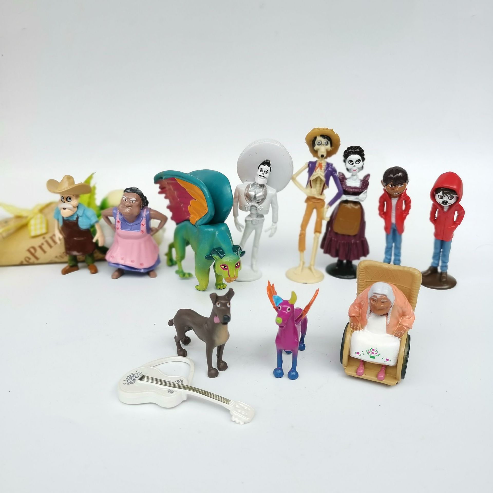 10pcs/set Disney Animated Films Coco Anime Action Figure Model Toy Cartoon Desktop Decor Decoration Collection Toy For Children alx