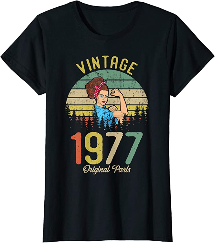 Vintage Made In 1977 43rd Birthday Gift Idea Original Parts T-Shirt