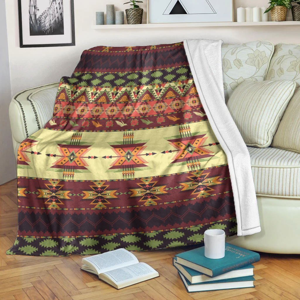 Native American Premium Blanket – Native Pattern 143 Fleece Blanket