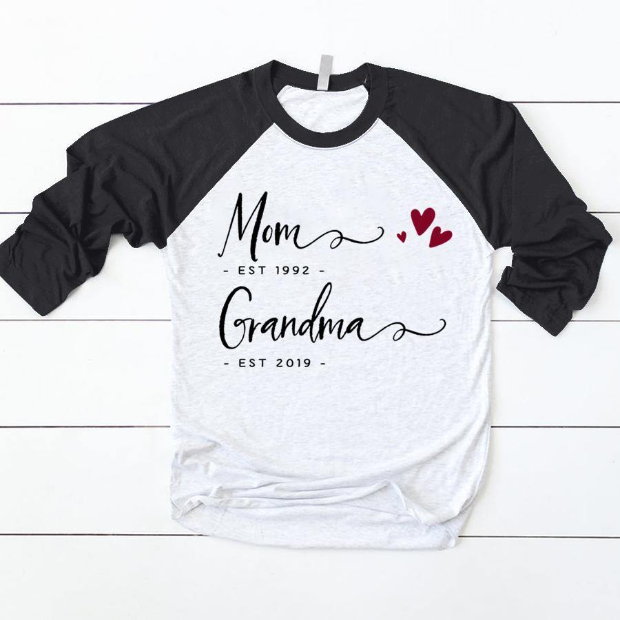 Mom Est Grandma Est Shirt