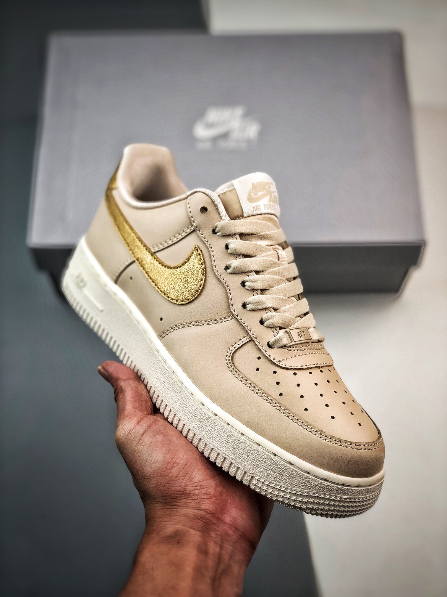 Nike Air Force 1 Low Gold Swoosh DQ7569-102 5340314