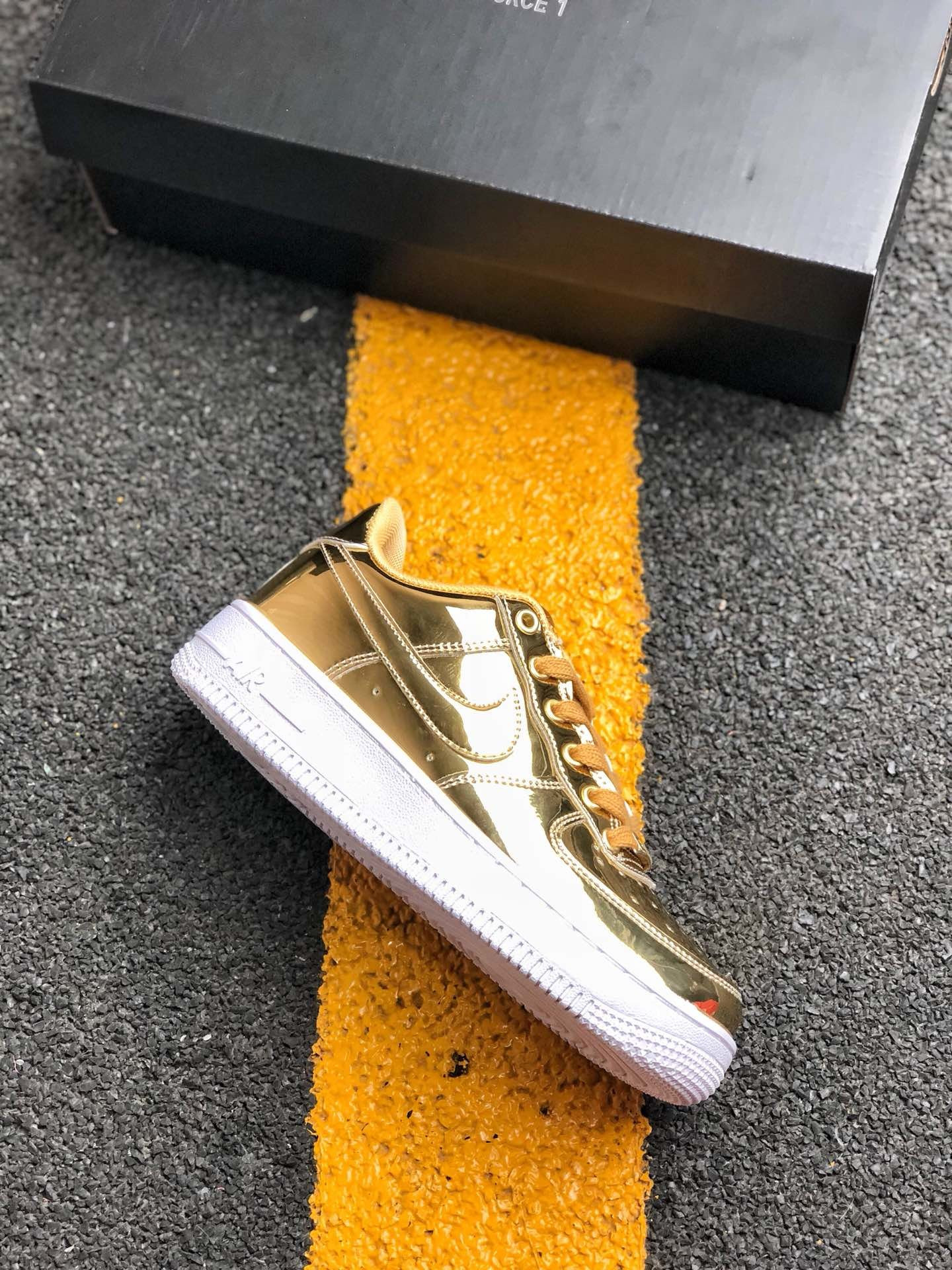 Nike Air Force 1 SP Liquid Gold Metallic GoldClub GoldWhite 5339993