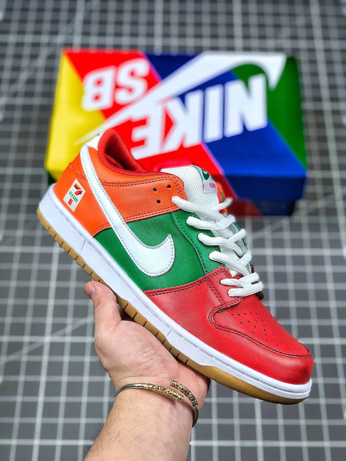 7-Eleven x Nike SB Dunk Low Red Green Orange 5342174