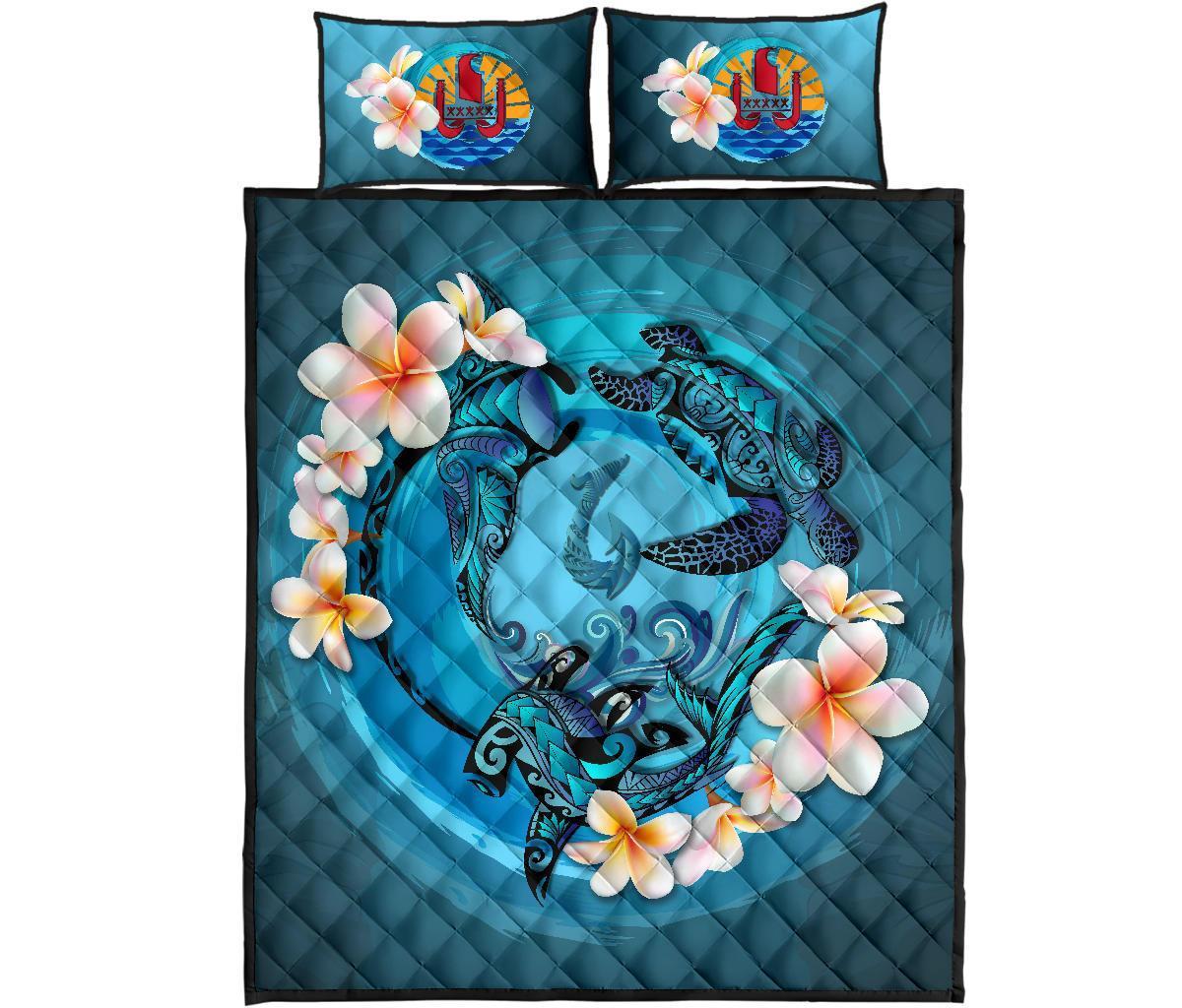 Tahiti Polynesian Quilt Bed Set – Blue Plumeria Animal Tattoo A24