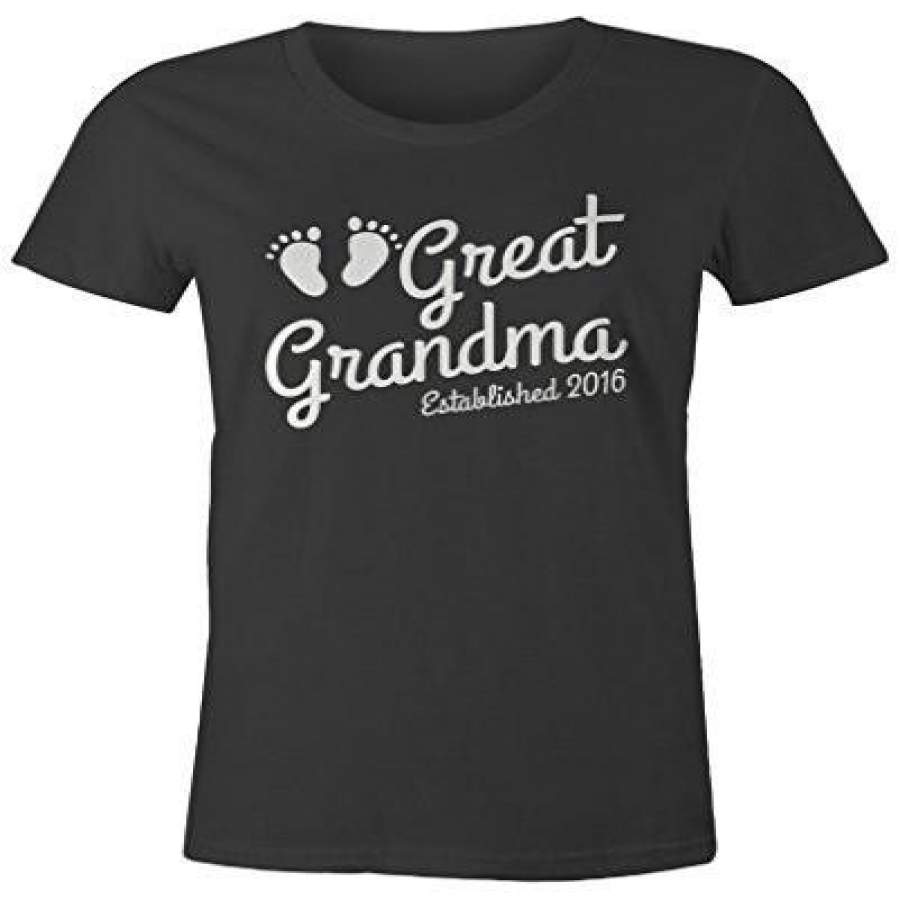 Shirts By Sarah Women’s Great Grandma Established 2016 T-Shirt Baby Feet Cute Shirts