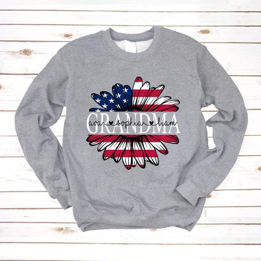 PERSONALIZED GRANDMA DAISY AMERICA FLAG KIDS NAMES SHIRT