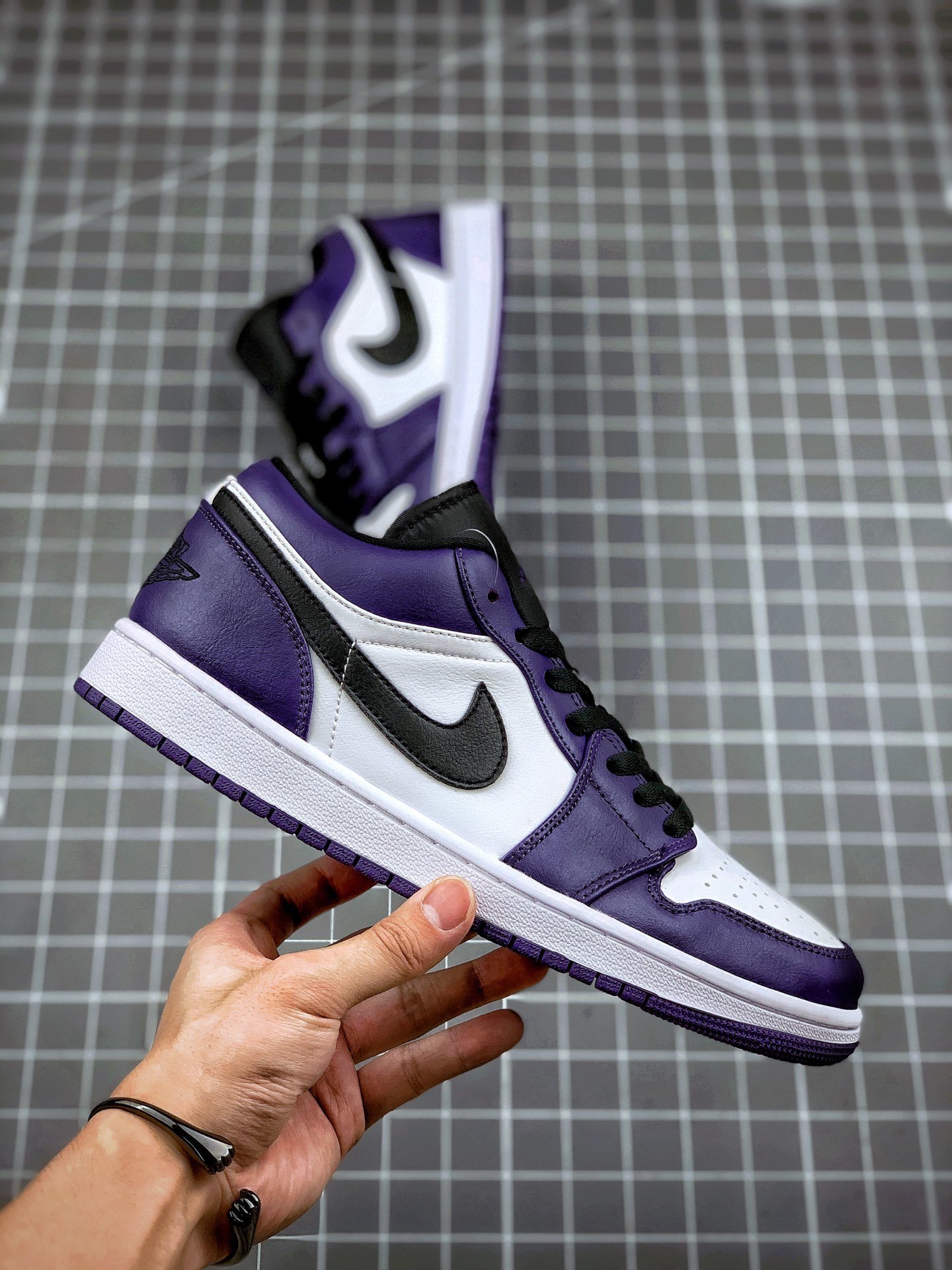 JD 1 Low Court PurpleWhite-Black 553558-500 5341974