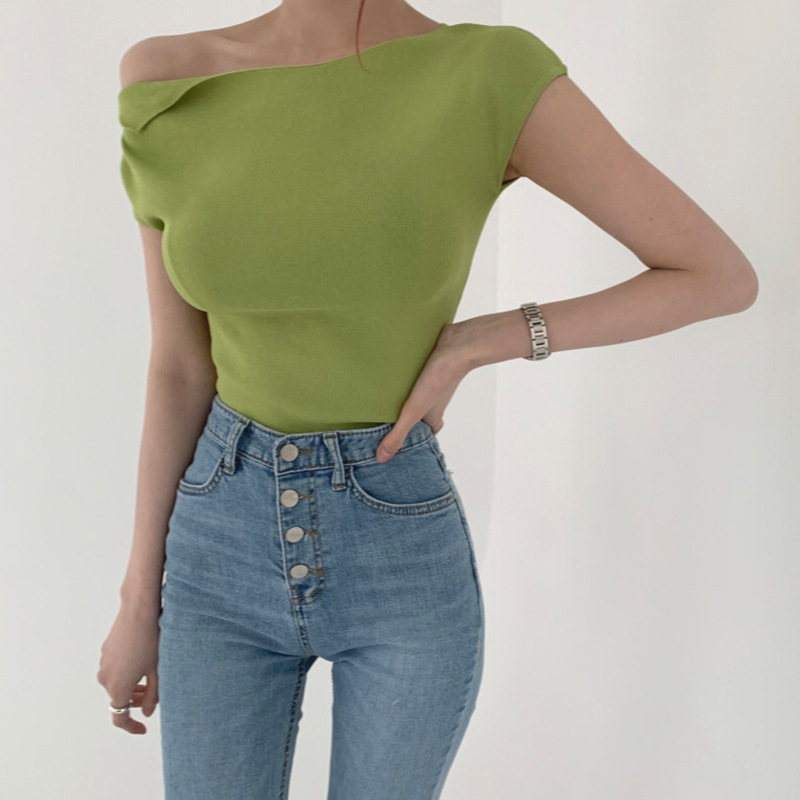 Women Sexy Skew Collar Sweaters Indie Women Fashion Slim Fit Lady Shoulderless Jumpers 2021 Summer New Short Sleeve Pullovers alx