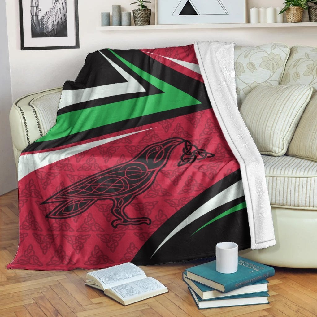 Wales Celtic Premium Blanket Legend Of Wales ( Color)