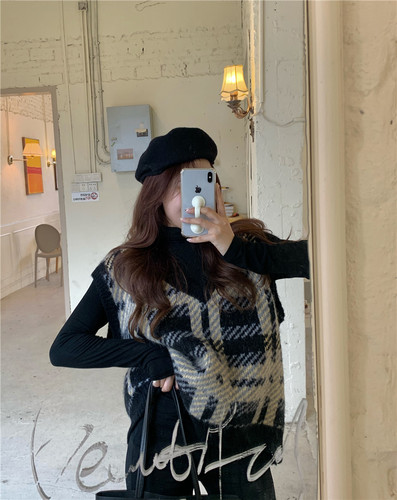 Sweater Vests Women Autumn Newest Plaid Patchwork V-neck Classic Retro Females All-match Streetwear Leisure Gentle Chic Ulzzang alx