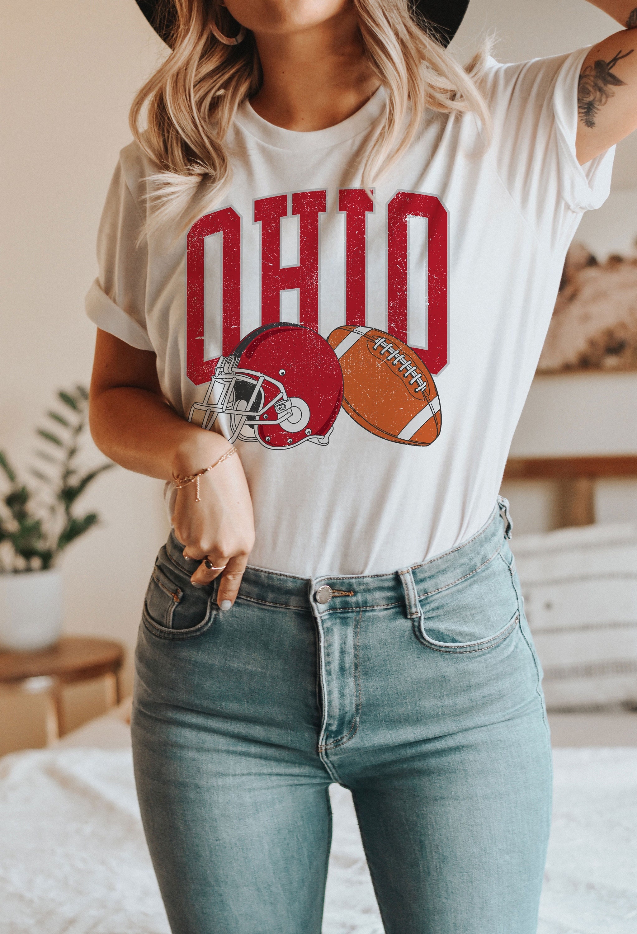 Ohio State Football shirt, Football Players, College Football, Ohio State tee, tailgate