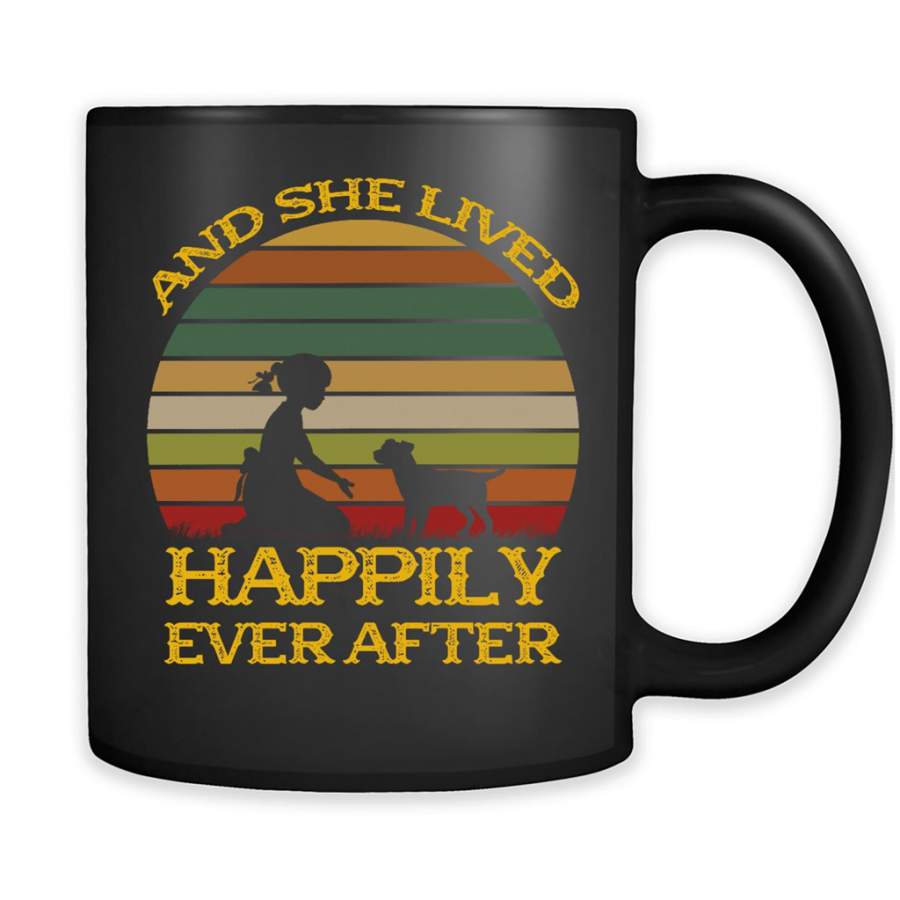 And She Lived Happily Ever After, Vintage Retro Design – Full-Wrap Coffee Black Mug