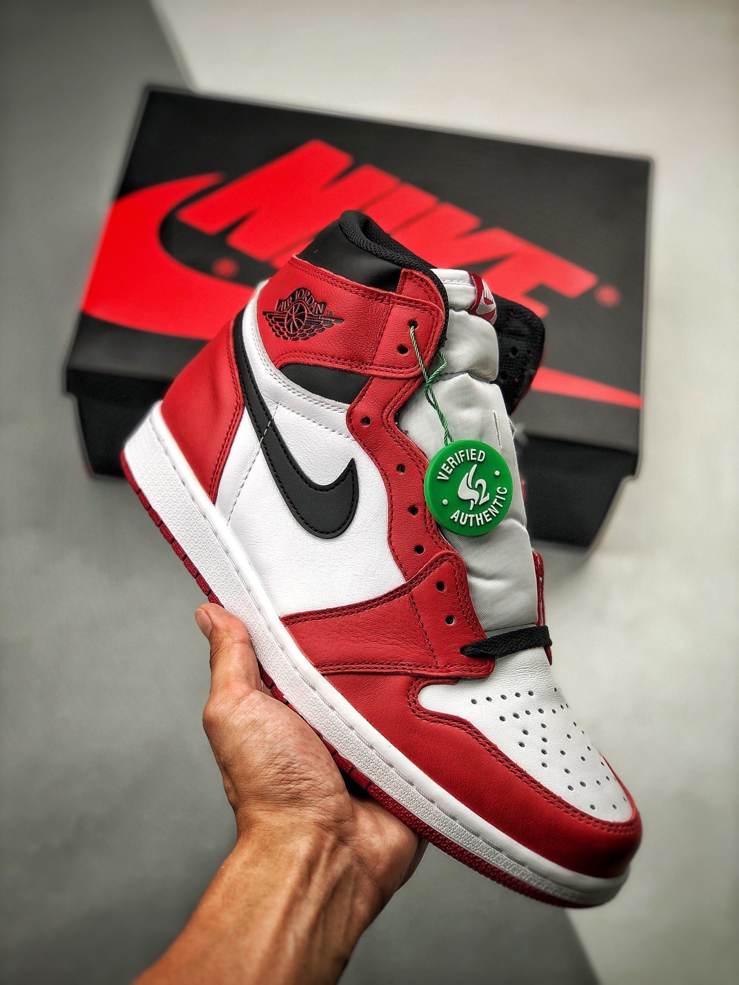 JD 1 Retro High OG Chicago WhiteBlack-Varsity Red 5341520