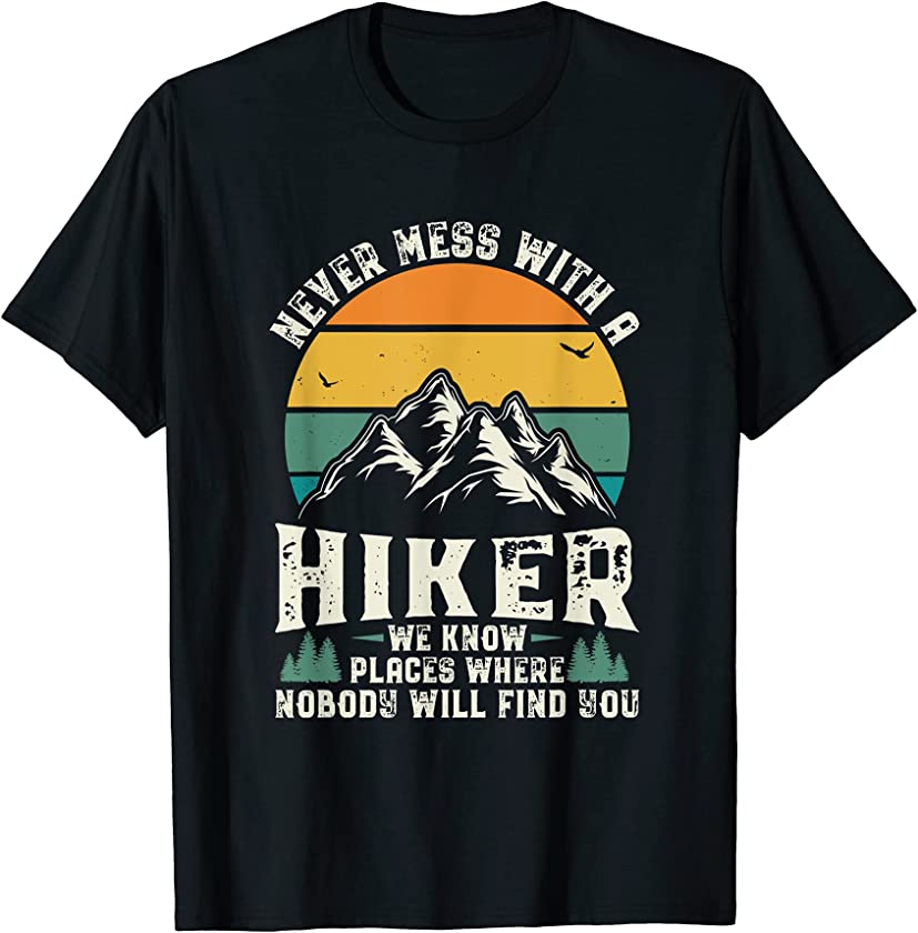 Vintage Hiking Shirt Men Hiker Gift Outdoor Retro Camper T-Shirt