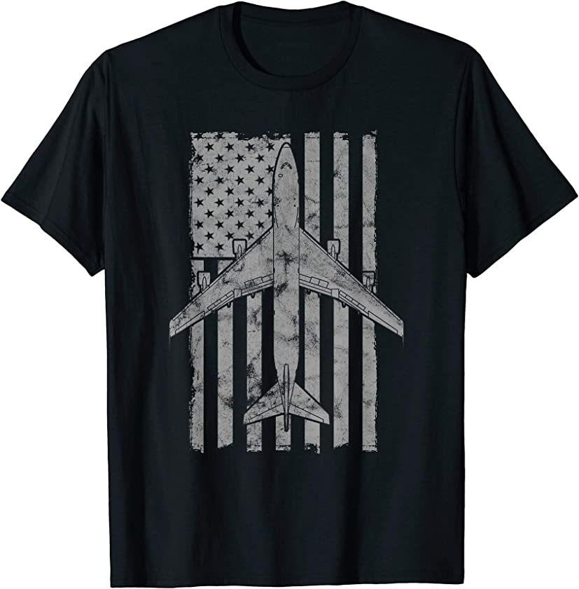 747 Jumbo Jet Airliner Vintage Flag Pilot T-Shirt