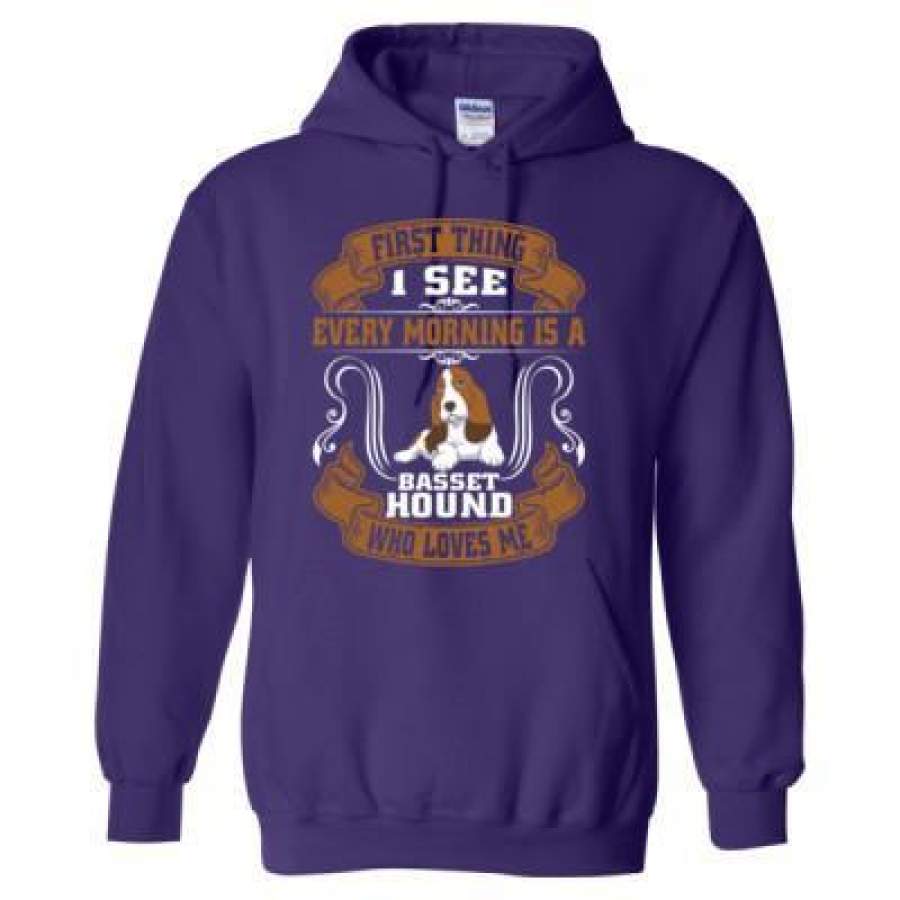 AGR First Thing I See Every Morning Is Basset Hound Who Loves Me – Heavy Blend™ Hooded Sweatshirt