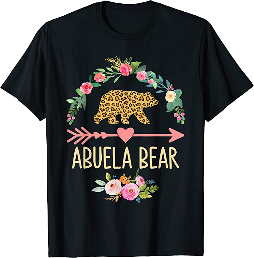 Abuela Bear Xmas Family Christmas Pajama Leopard Grandma T-Shirt