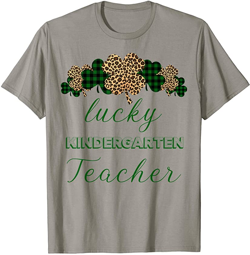 Buffalo Plaid Leopard Lucky Kindergarten Teachers St Patrick T-Shirt