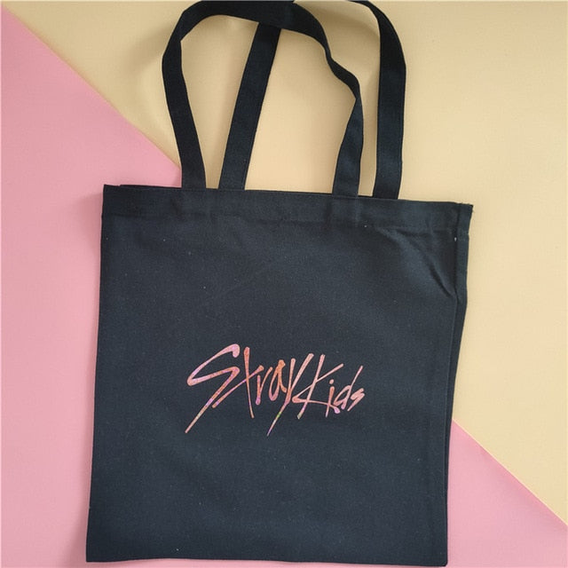 1 Pcs Kpop Stray Kids Bang Chan Lee Know Hwang Hyun-Jin Black And White Canvas Bag Laser Logo Shopping Tote Accessories