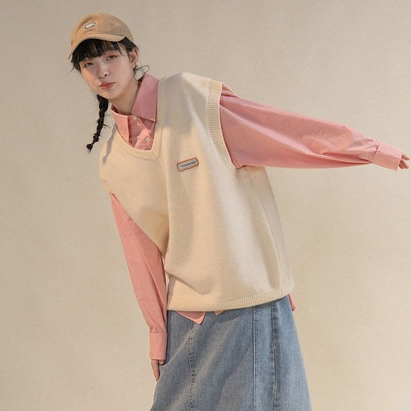 Sweater Vests Women Japanese Style Fit Baggy Autumn Fashion Light Soft Feminino Knitwear V-neck Casual Preppy Unisex Jumpers Ins alx