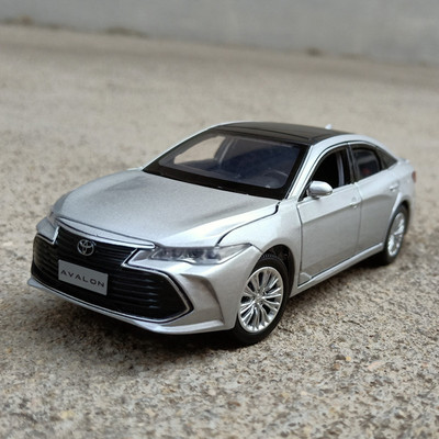 1:32 TOYOTA Avalon Alloy Car Model Diecasts & Toy Vehicles Metal Toy Car Model Simulation Sound Light Collection Kids Toys Gift alx