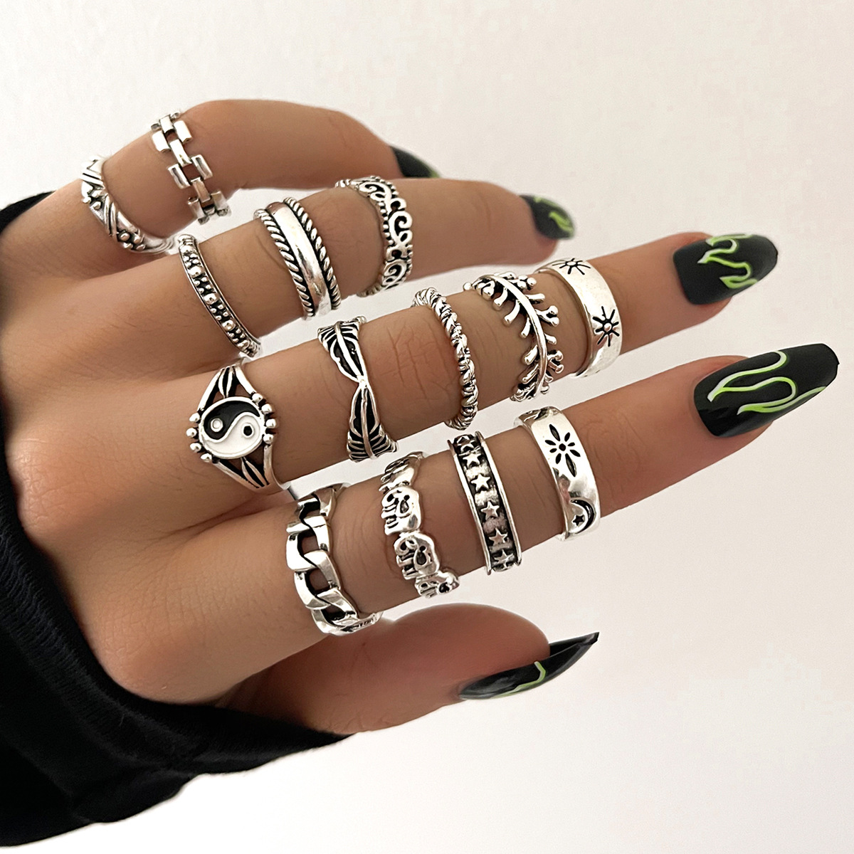 HI MAN 14 Pcs/Set Neo-Gothic Mixed Yin Yang Figure Feather Elephant Star Moon Sun Ring Women Personality Vintage Jewelry alx